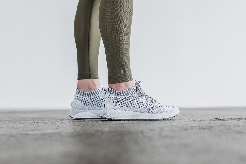 Women's Nobull Pace Tight Jogger Olive | SG I3116L